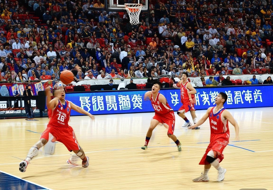 2018年CBA新疆VS四川巅峰对决：激情瞬间与战术火花