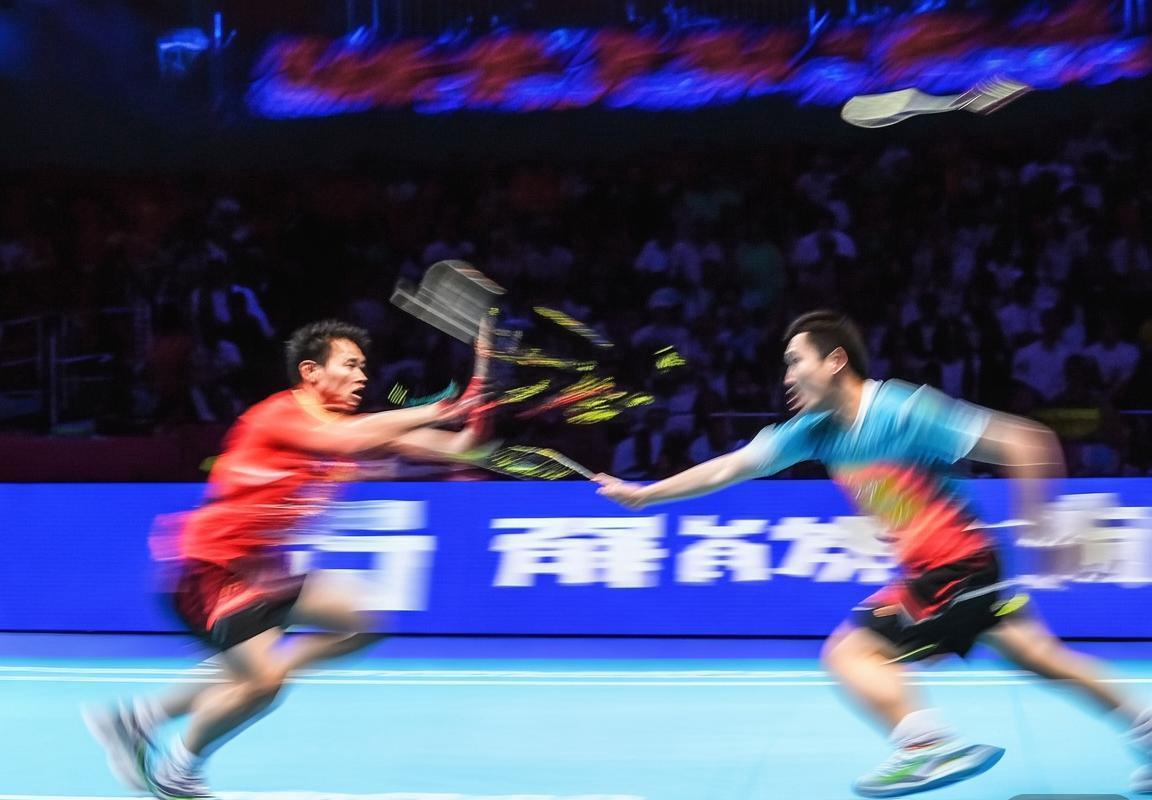 2017林丹周天成羽毛球巅峰对决回顾